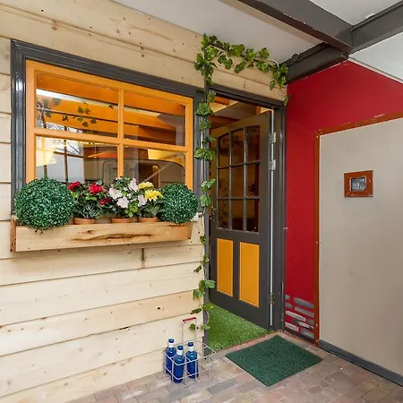 Indoor City Camping Alkmaar
