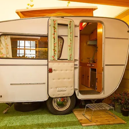 Indoor City Camping Alkmaar